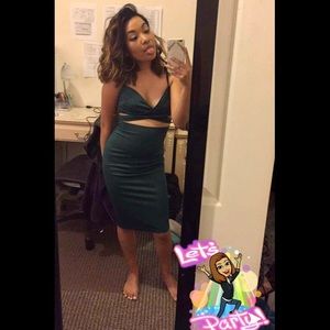 Green front peekaboo dress